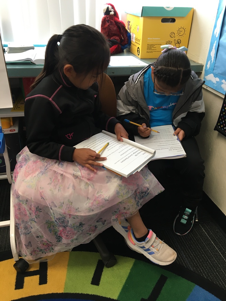Students preparing their socratic seminar